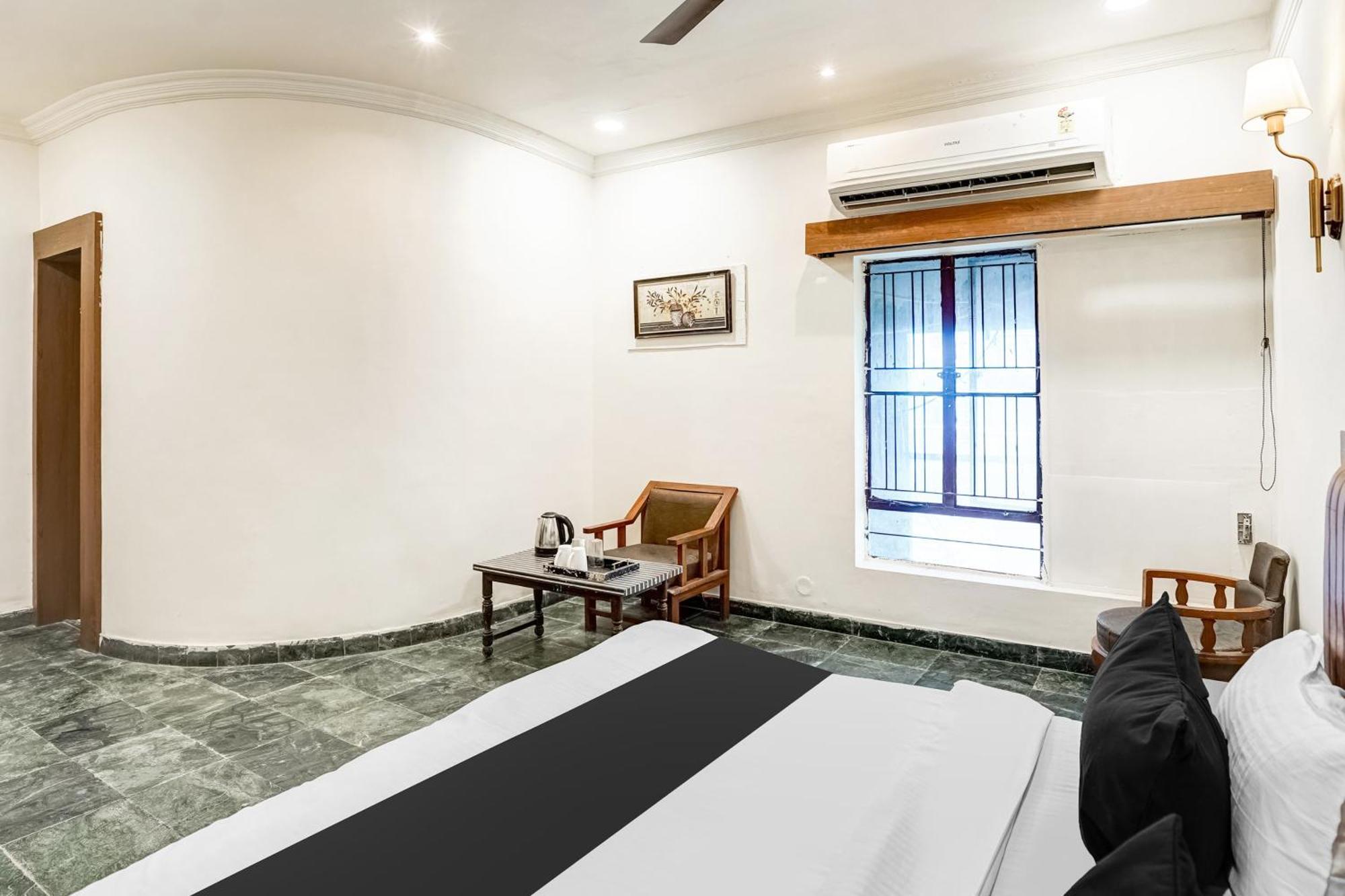 Super Collection O Ratan Lal Nagar Hotel Kanpur Eksteriør billede